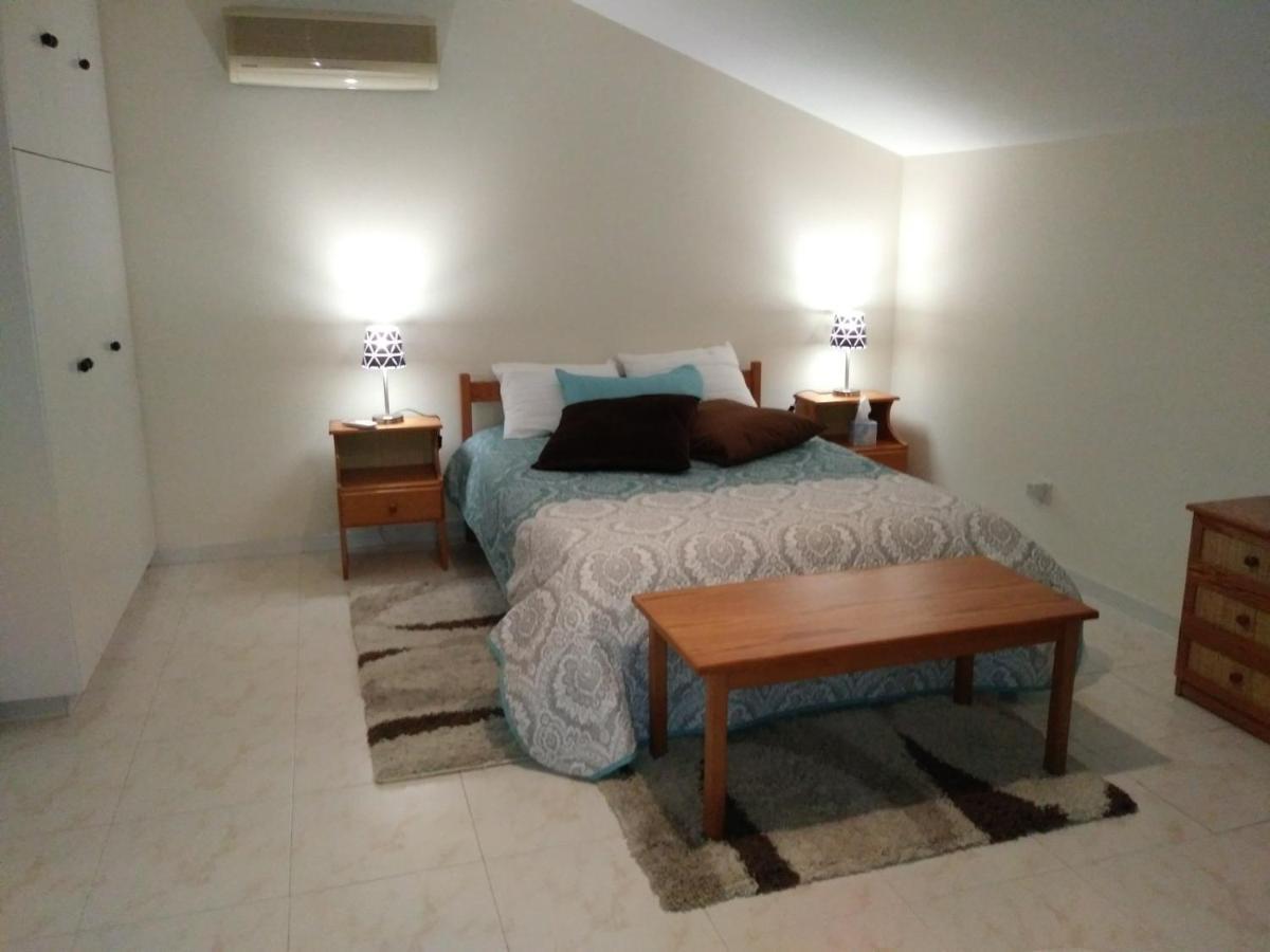 Must Stay - Sea & Salt Lake Panoramic View Apt Larnaca Exterior photo